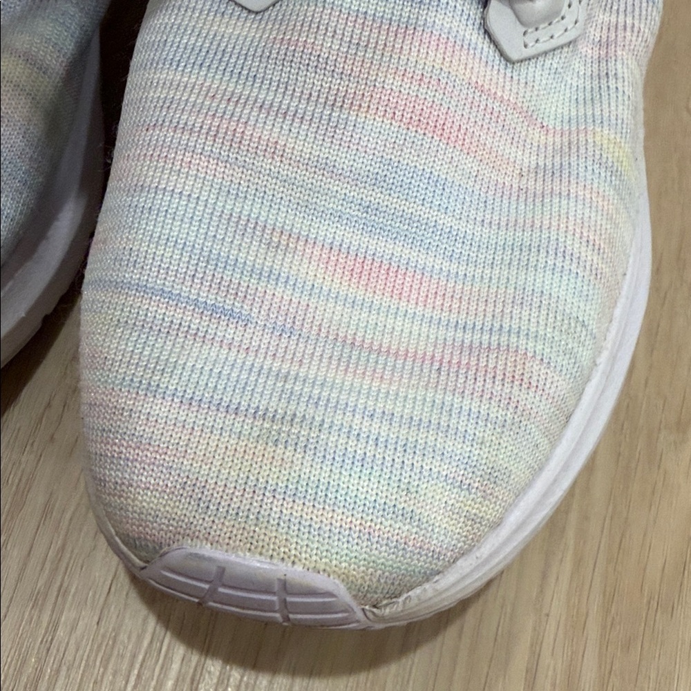 Freely 8 Pastel Knit Sneakers - Light Lavender Multi - Picture 6 of 8